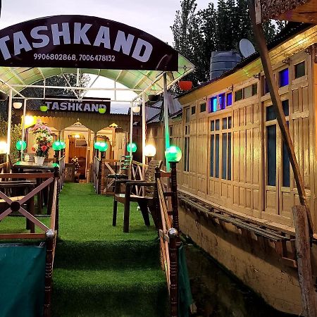 Tashkand Houseboat Srinagar  Exterior photo